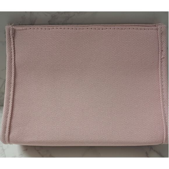 Christian Dior Beaute Baby Pink Cosmetic Bag with Embossed CD Logo - NEW - Picture 2 of 4